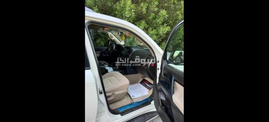 سياره لاندكروزر جي اكس ار 2010